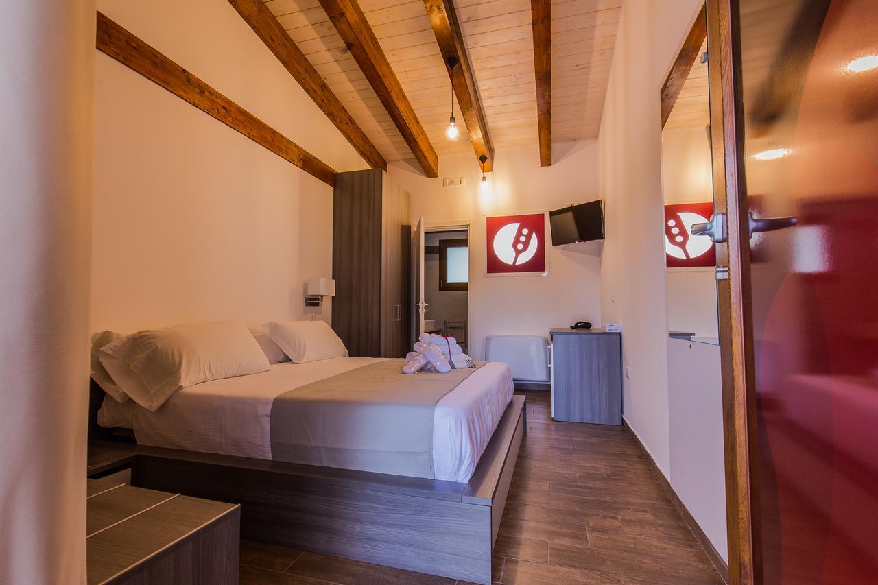 Il Semaforo Sila Hotel Таверна Экстерьер фото